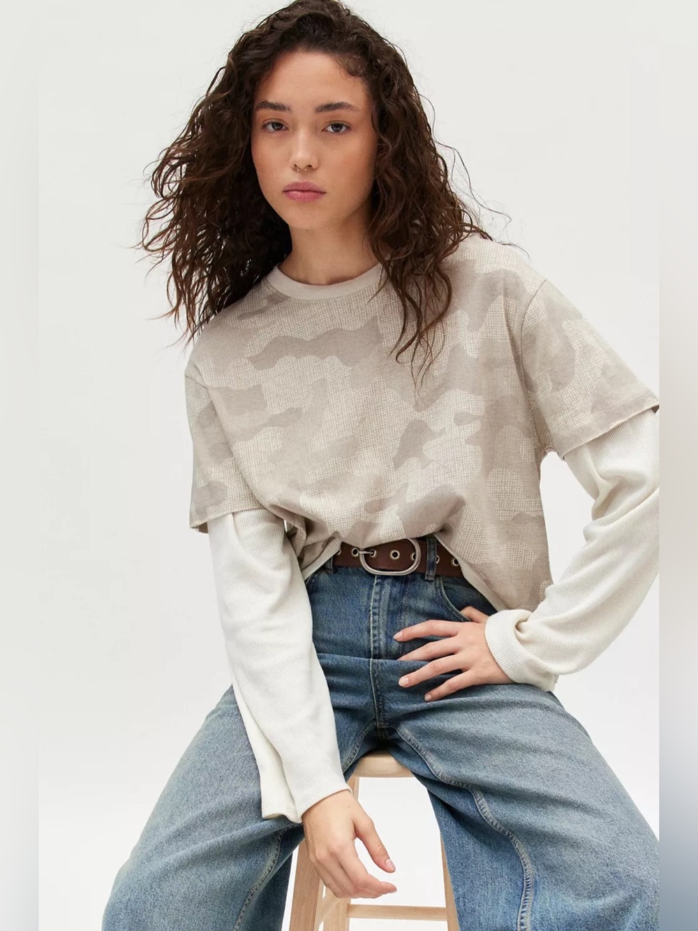 BDG Ollie Layered Twofer
Waffle-Knit Tee Camo Neutral Y2K oversized Women Medium